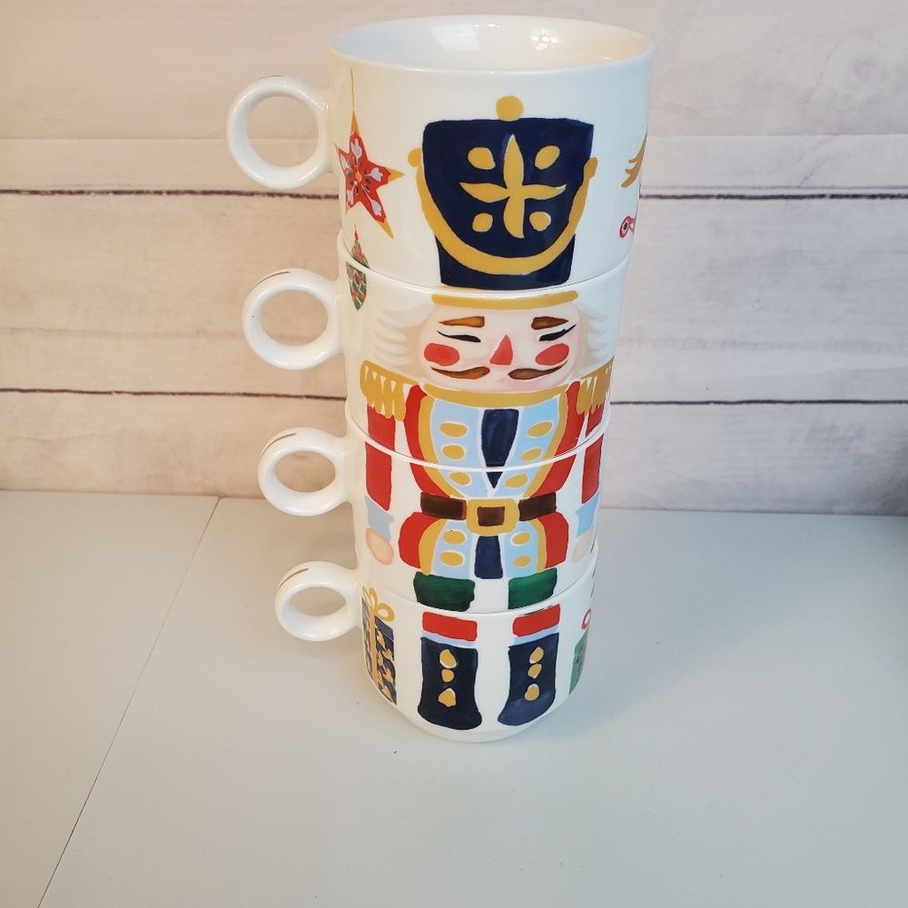 4 Christmas cups set, - Picture 2 of 5